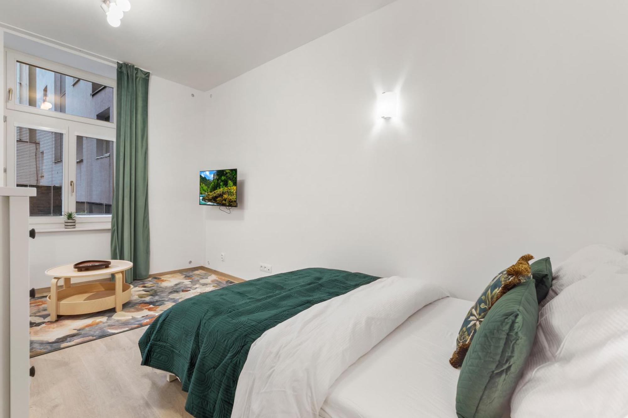 Garden Haven In Old Town Apartman *